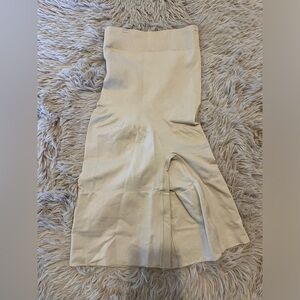 NWOT‎ Wacoal Shapewear